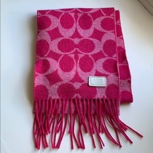 Coach scarf